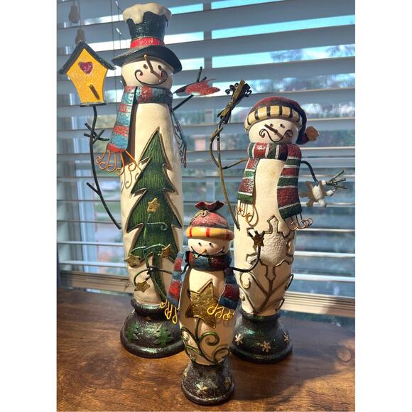 Set of 3 Holiday Winter Christmas Table top Decorative Snowmen Various Sizes - Picture 9 of 12